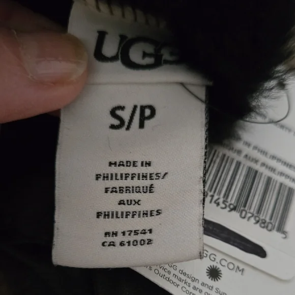 UGG Black Leather Shorty Gloves - Picture 4 of 5